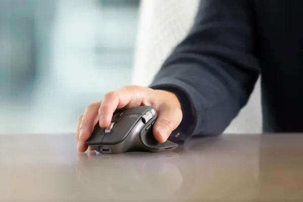Logitech MX Master 3S: (Review)